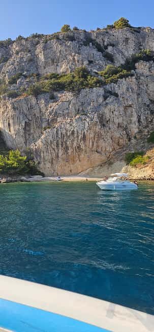 Split: Private Blue Lagoon, Shipwreck, & Bays Boat Tour - The Itinerary Breakdown: What You Can Expect