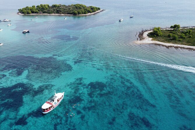 Split private boat tour for a groups up to 42 people - Whats Included and What’s Extra?