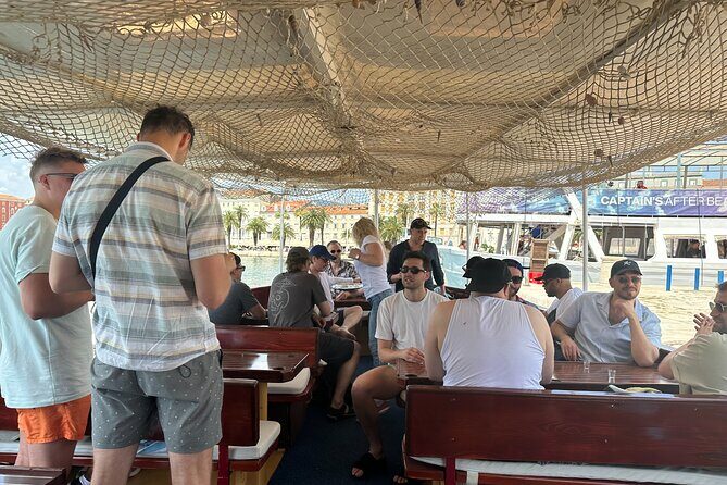Split private boat tour for a groups up to 42 people - FAQ