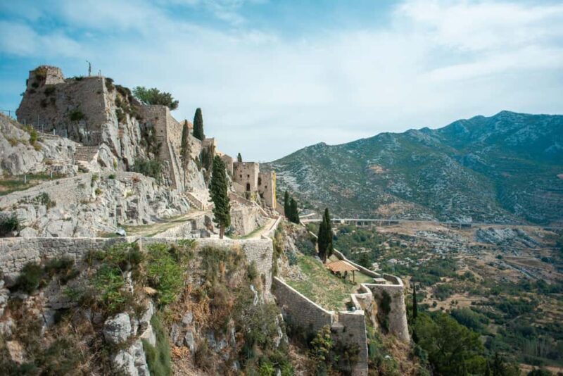 Split: Private tour to Klis Fortress and Vranjaa cave - Key Points