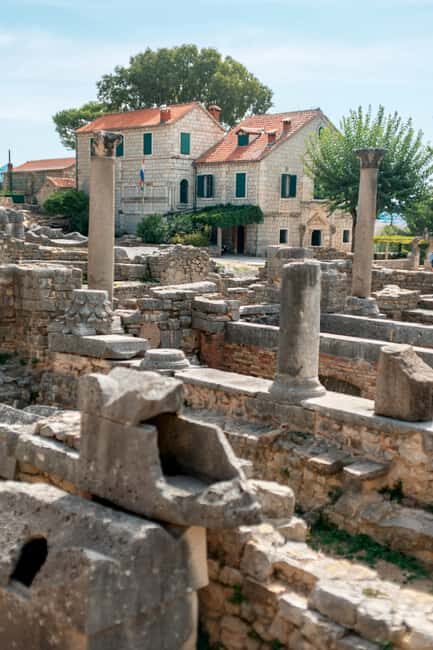 Split: Private tour to Salona, Vitturi castle and Trogir - Who Will Appreciate This Tour?