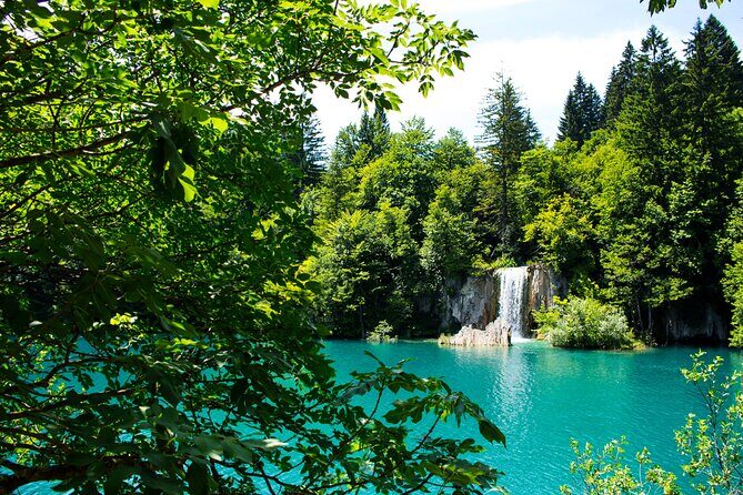 Split to Zagreb Private Transfer via Plitvice Lakes National Park - FAQs