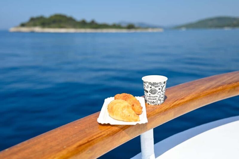 Split: Trogir Walking Tour, Blue Lagoon & Shipwreck Cruise - Key Points