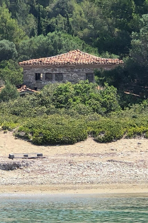 Sporades Islands: Private boat cruise in the Sporades - FAQs