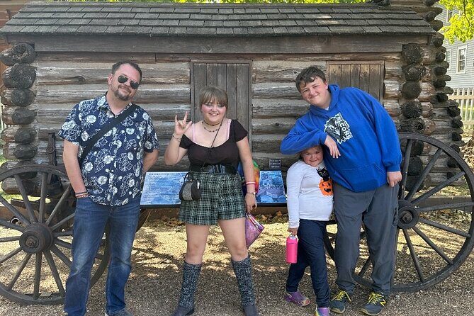 Springfield Illinois Scavenger Hunt Walking Activity - Discovering Springfield’s Roots