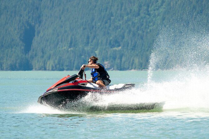 Squamish Yamaha Waverunner VX Deluxe Jet Ski Rental - The Sum Up