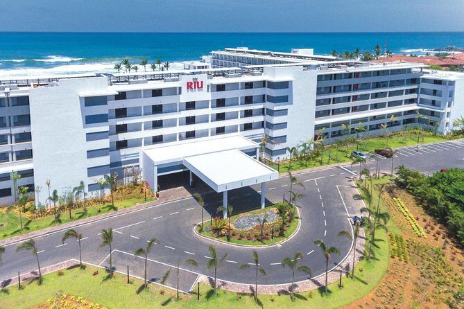 Sri lanka Colombo Airport To RIU Ahungalla Hotel Transport - A Practical and Comfortable Transfer from Colombo Airport to RIU Ahungalla Hotel