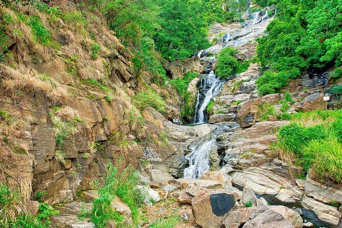 Sri Lanka tour 8 Days with a private driver, hotels, and vehicle - FAQ