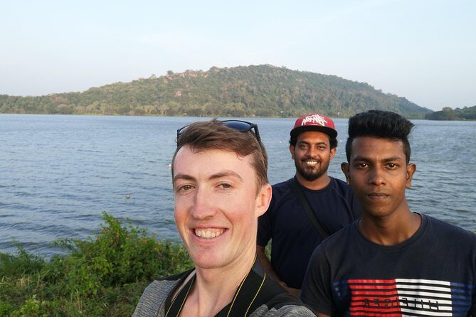 Sri Lankan Tourist Driver with great local )knowledge all over the country! - Why This Tour Works Well