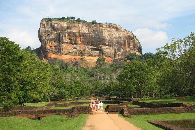 Srilanka Tour Package 7 Nights 8 Days H/B Basis - Day 1: Arrival at Colombo Airport and Transfer to Sigiriya