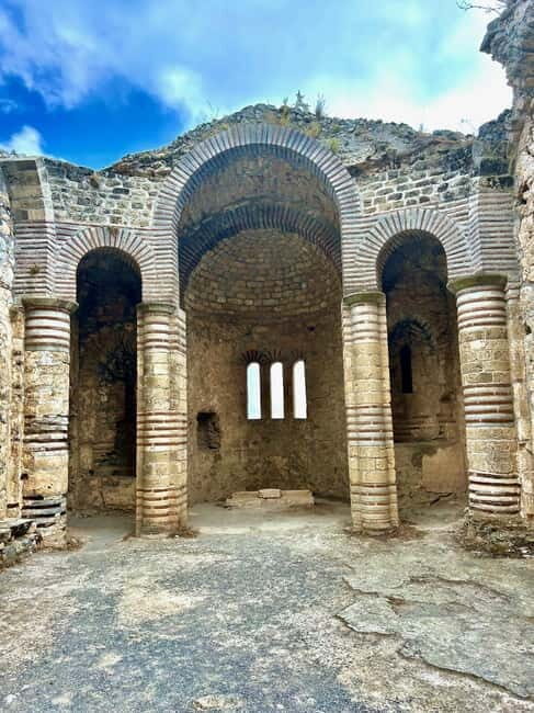 St. Hilarion Castle and Bellapais ruines- with private guide - Practical Details and Tips
