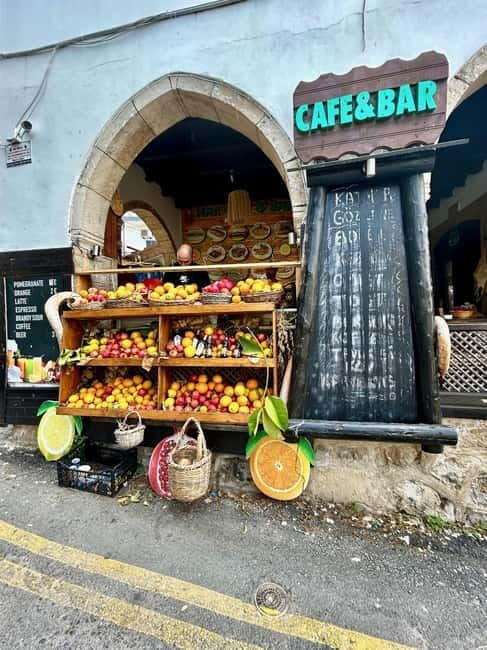 St. Hilarion Castle and Bellapais ruines- with private guide - Authentic Experiences and Authenticity