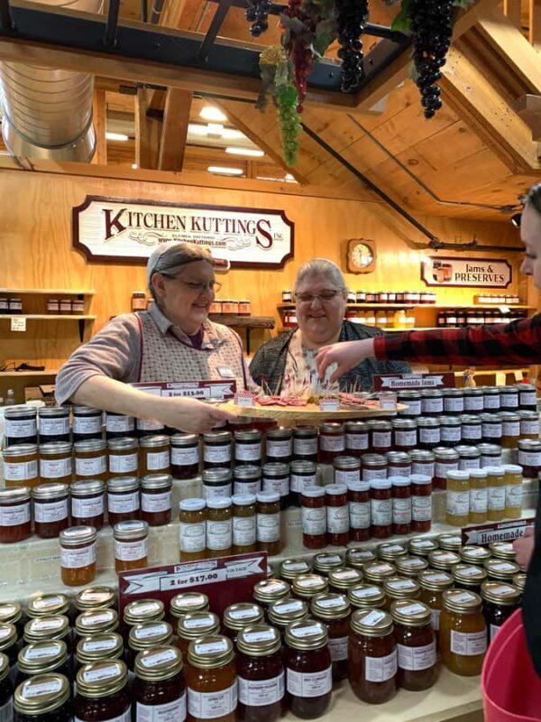 St. Jacobs: Farmer's Market Food Tour with Tastings - Discovering the Flavors of St. Jacobs: A Food Lover’s Guide