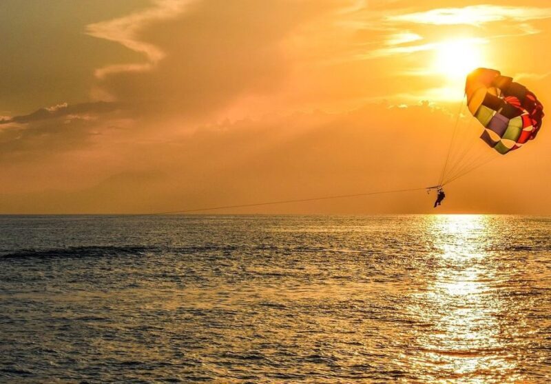 St. Julian's: Parasailing Flight with Photos and Videos - FAQ