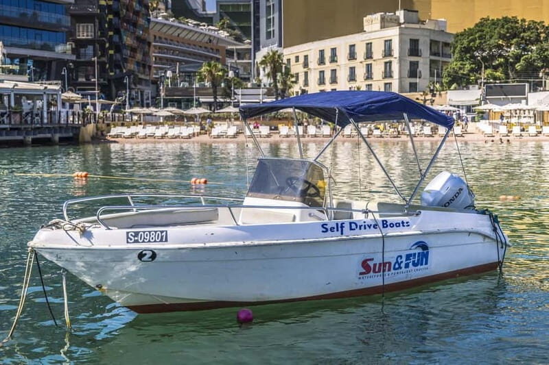 St Julians: Private Speedboat Comino Blue Lagoon and Gozo - An In-Depth Look at the Experience