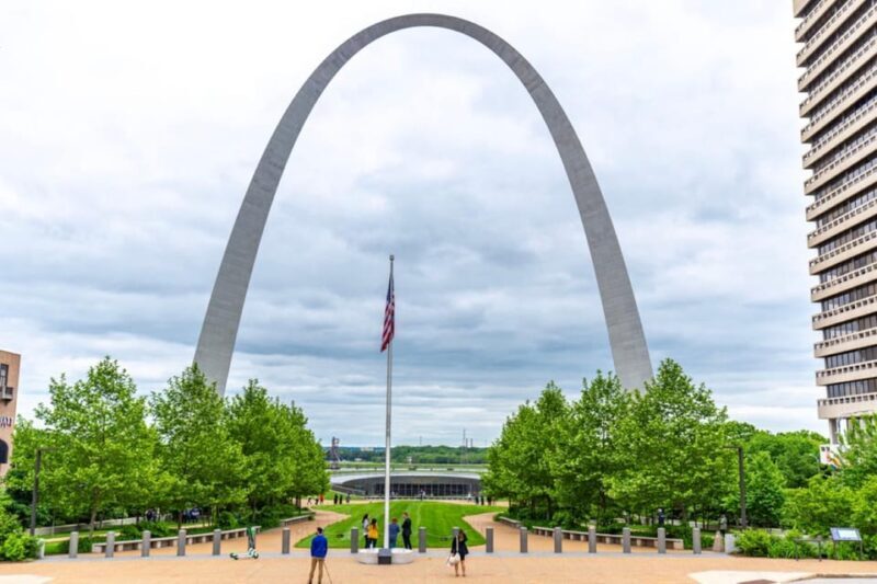St. Louis Arch - Walking Tour and Entrance Ticket - FAQ