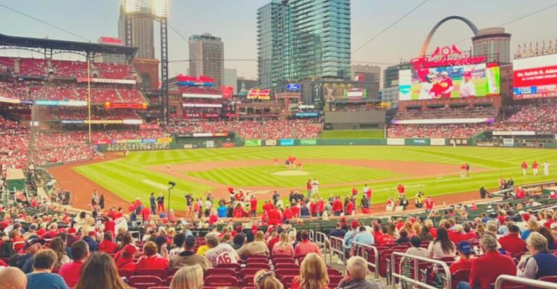 St Louis Cardinals Baseball Game at Busch Stadium - St Louis Cardinals Baseball Game at Busch Stadium: A Complete Review
