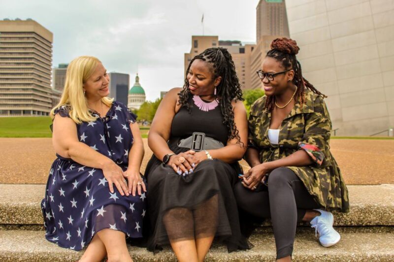 St. Louis: Gateway Arch and Old Court House Photoshoot - Who Will Love This Experience?
