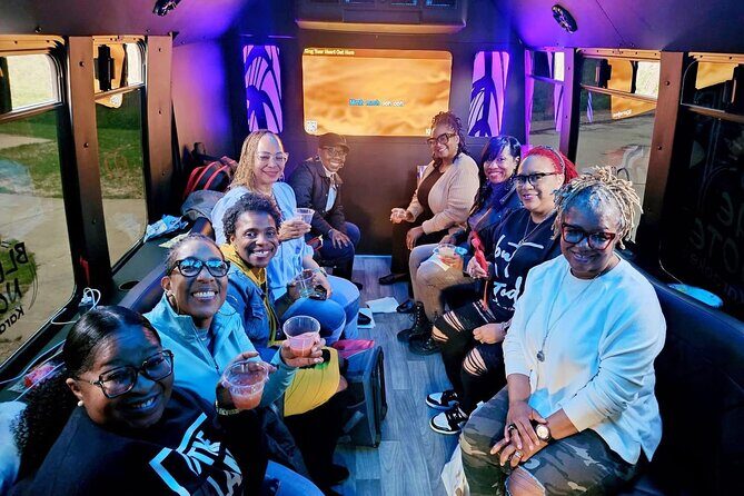 St. Louis Karaoke Mobile Tour Sing and Explore the City - Who Will Love This Tour?