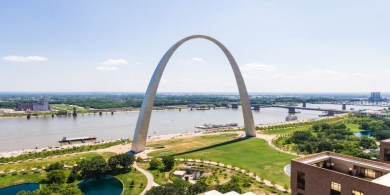 St. Louis Premium Driving Tour with Helicopter Ride & Cruise - Key Points