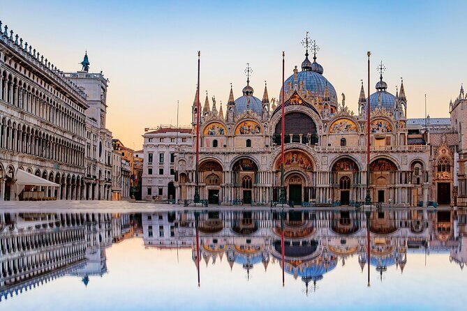 St. Marks Basilica Guided Tour with Venice Canals Gondola Ride - Exploring Venice in One Scenic Tour