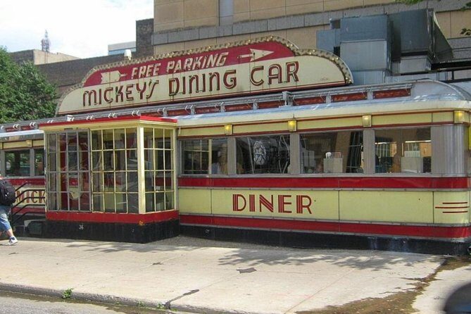 St Paul Skyway Food Tour - What to Expect from the St Paul Skyway Food Tour