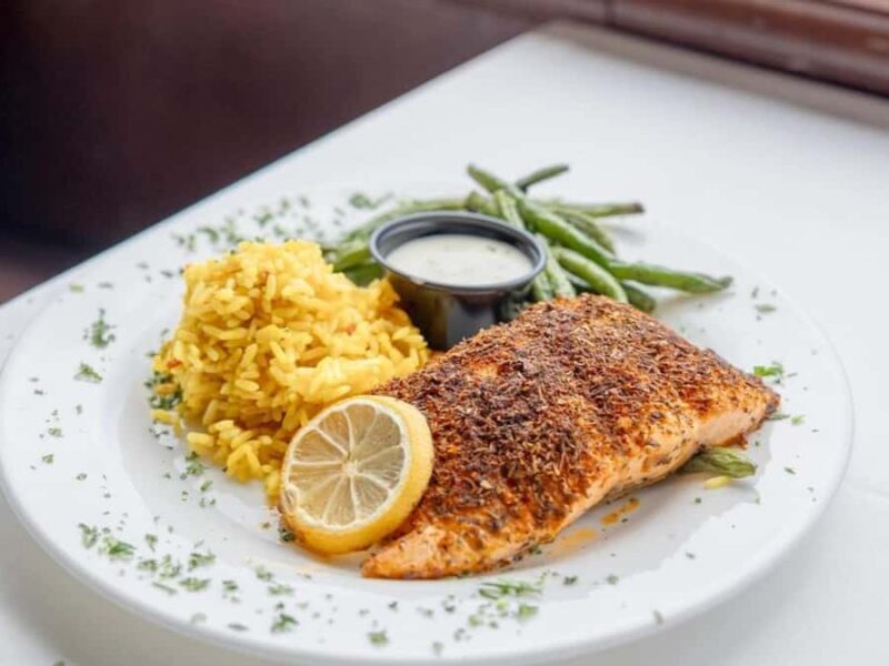 St. Pete Beach: StarLite Sapphire Dining Yacht Cruise - FAQs