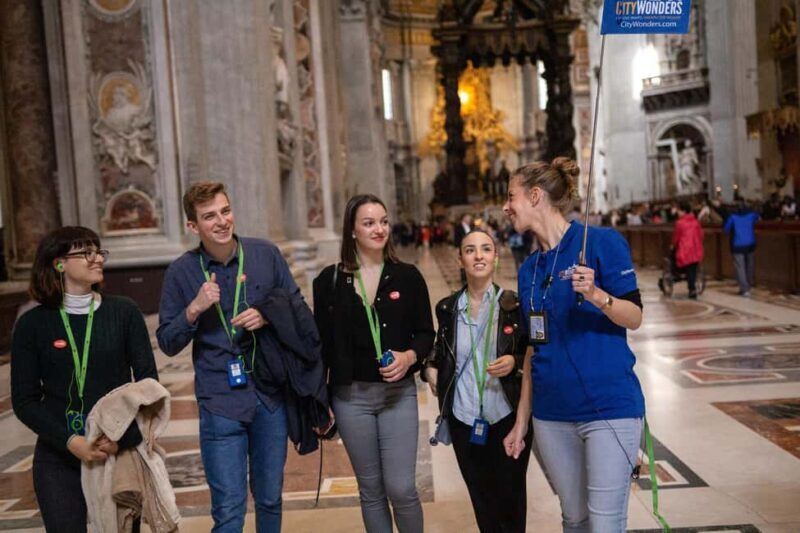 St. Peters Basilica Small Group + Reserved Entry - Key Points