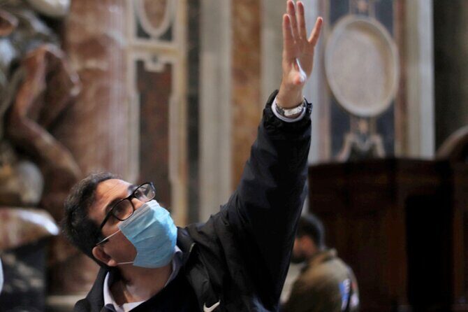 St. Peter's Basilica, Square and Papal Grottoes Guided Tour - Who Should Consider This Tour?