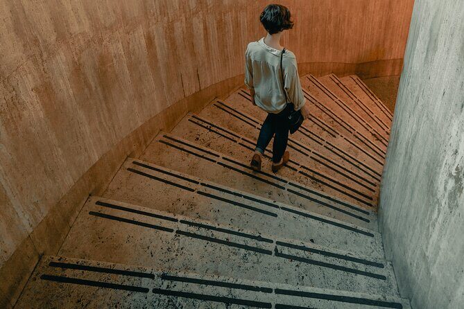 St Peters Basilica Tour with Dome Climb - What the Reviews Reveal