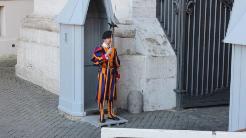 St. Peter's Dome Climb, Basilica and Vatacombs Tour - Analyzing the Value