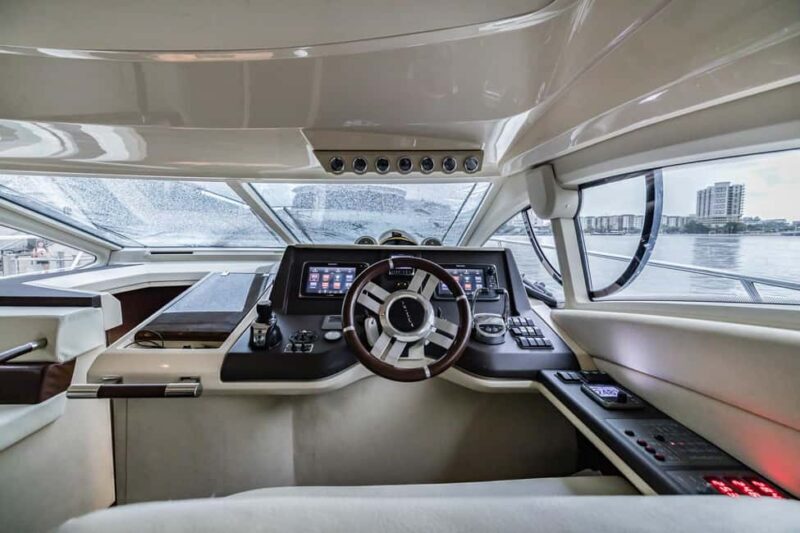 St. Petersburg: Private Yacht Cruise - FAQs