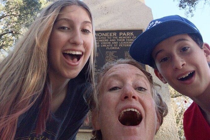 St. Petersburg Scavenger Hunt Walking Activity - FAQs