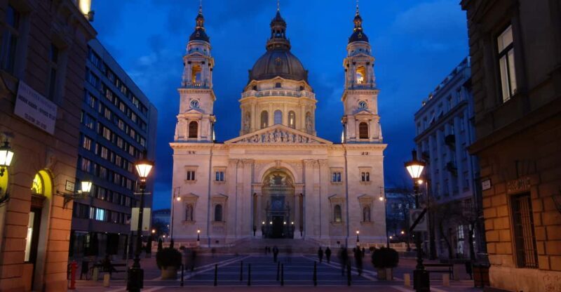 St. Stephen's Basilica: VIP Concert & After Hours Dome Visit - The Guided Tour: Hidden Secrets of the Basilica