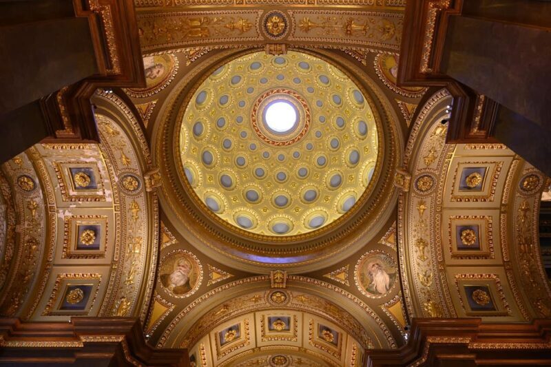St. Stephen's Basilica: VIP Concert & After Hours Dome Visit - Sacred Artifacts and Chapel Visit