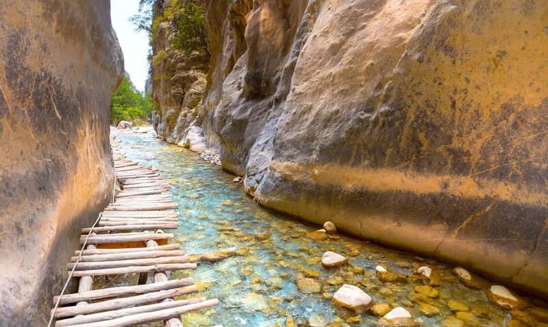 Stalos : Discover Samaria with professional guide! - An In-Depth Look at the Samaria Gorge Tour from Stalos