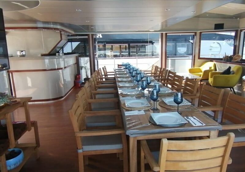 stanbul: Private Bosphorus Tour On Catamaran - An In-Depth Look at the Experience