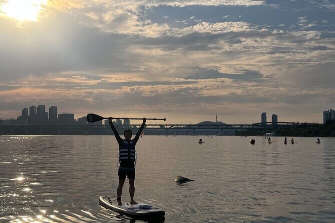 Stand Up Paddle Board (SUP) and Kayak Activities in Han River - The Real Value of This Water Adventure