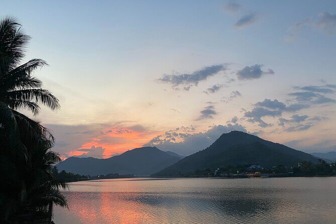 Stand Up Paddle Boarding and Sunset Watching on Cai River - The Sum Up