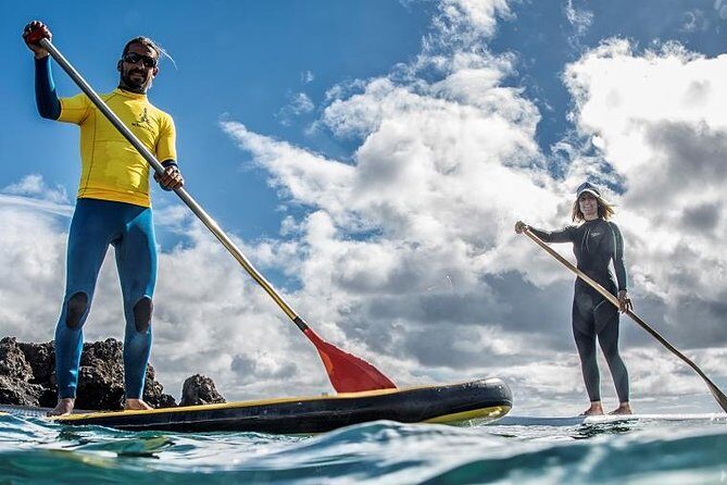 Stand up Paddle Course - Excited to try paddleboarding in Lanzarote? Here’s our detailed look at this highly-rated stand-up paddle course.