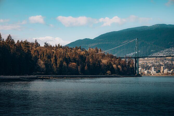 Stanley Park Self Guided Walking Tour - An In-Depth Look at the Tour Experience