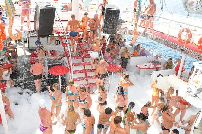 Starcraft Day Trip Party Boat - Introduction: A Fun-Filled Day on the Water in Alanya