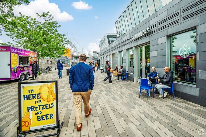 Staten Island Walking Tour and Slice of Pizza - Key Points