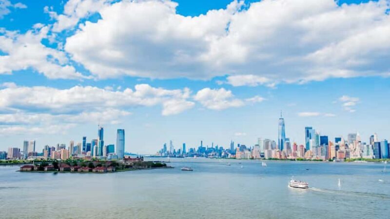 Statue of Liberty and Ellis Island Tour - A Closer Look at the Tour Experience