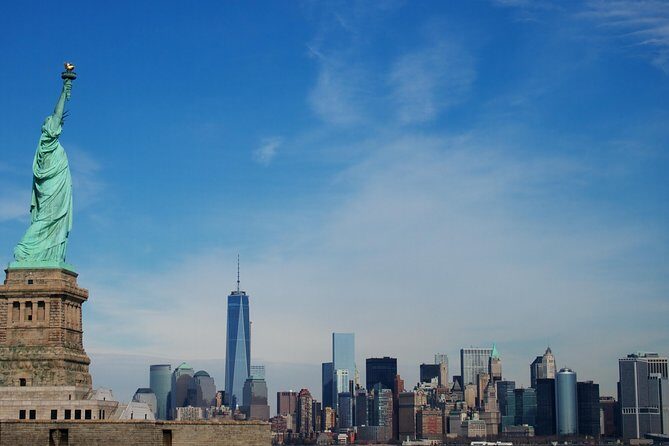 Statue of Liberty and Manhattan Skyline Sightseeing Cruise - FAQs