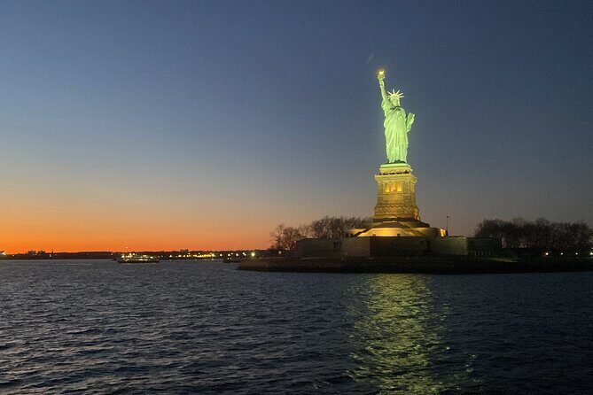 Statue of Liberty Ellis Island Cruise with One World Trade Ticket - What the Reviews Say