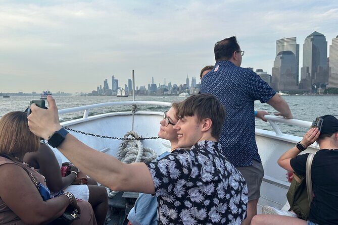 Statue of Liberty & Manhattan Skyline Cruise Near Times Square - A Practical Look at the Experience