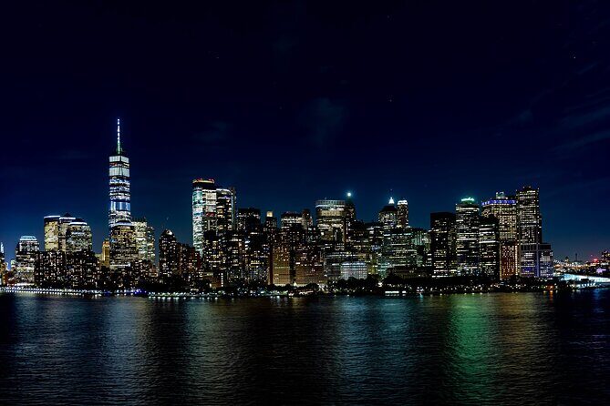 Statue of Liberty Skyline Evening Cruise on River in Manhattan - Experience the Magic of New York City from the Water
