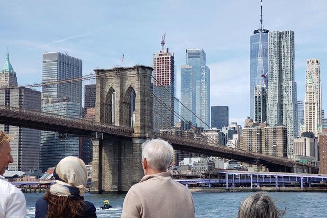 Statue of Liberty Skyline Evening Cruise on River in Manhattan - FAQ