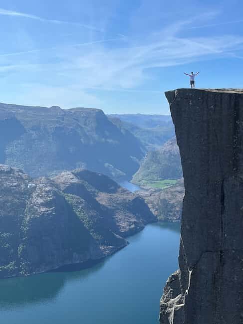 Stavanger: 2-Day Adventure with Preikestolen & Kjerag Hikes - Why This Tour Is Perfect for You